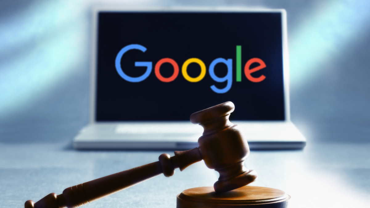 Суд арестовал счета и имущество Google в России на 500 миллионов рублей.