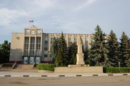 PDM nu va comenta, deocamdată, acest comportament și declară că aprecierea trebuie să le dea organele responsabile de asigurarea ordinii publice.