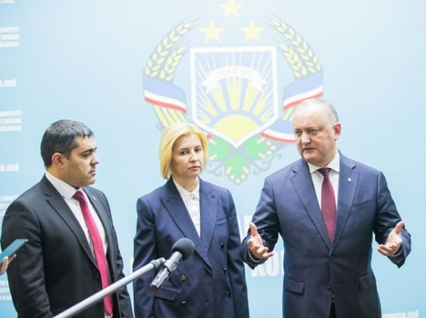 Додон вновь признал необходимость принятия пакета законов, касающихся Гагаузской автономии. 