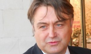  Deputatul din Partidul Democrat riscă o amendă de 75-150 unități convenționale pentru nedeclararea veniturilor soției.