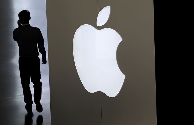 Минюст США проводит проверку в отношении Apple по факту замедления работы iPhone. Фото: Assotiated Press