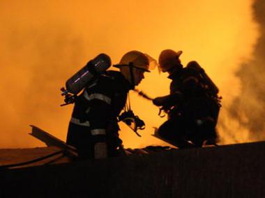 Incendiul a izbucnit în incinta liceului teoretic „Titu Maiorescu”, în sala de biologie, de la etajul trei al instituţţiei de învăţămînt. 