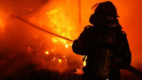 Incendiu în localitatea Dumbrava. Flăcările au izbucnit într-o gospodărie particulară din sectorul de vile Bostancea.