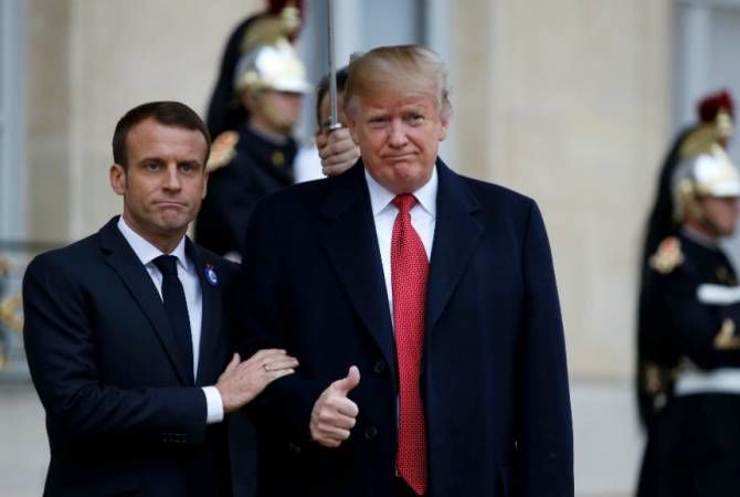 Трамп предложил Макрону помощь в восстановлении Нотр-Дама.