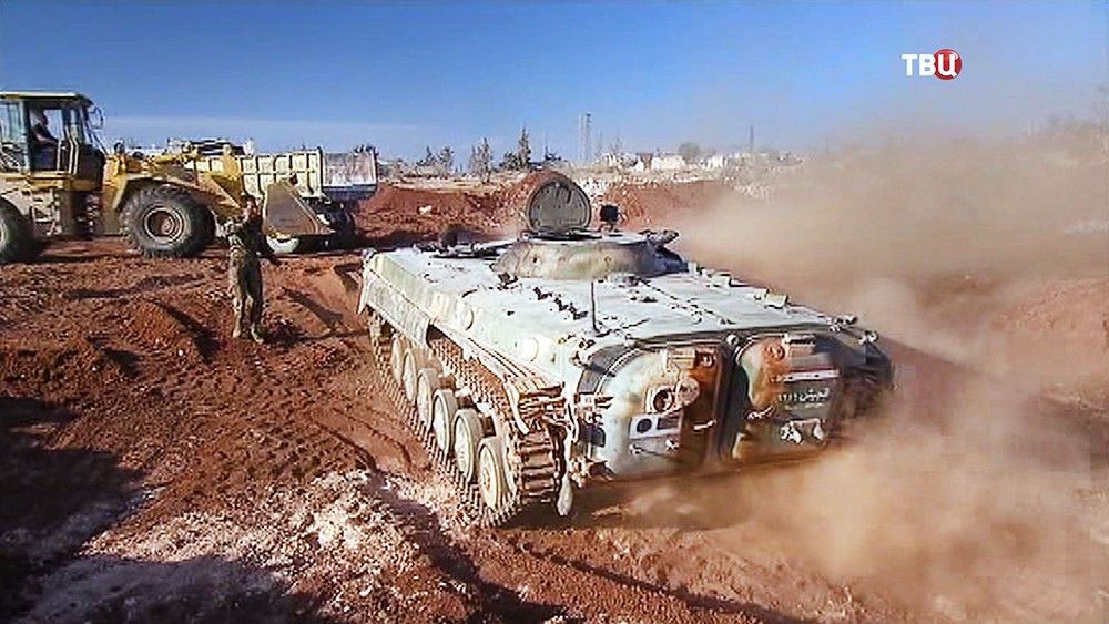 При обстреле возле Алеппо пострадали российские военные.