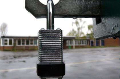 Chişinăul ar putea rămîne fără patru licee. În aceste instituţii au fost formate doar cîte o clasă de liceu.