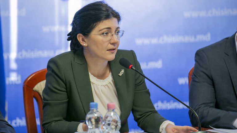 Додон о Раду: Нужно понимать разницу между парацетамолом и аспирином.
