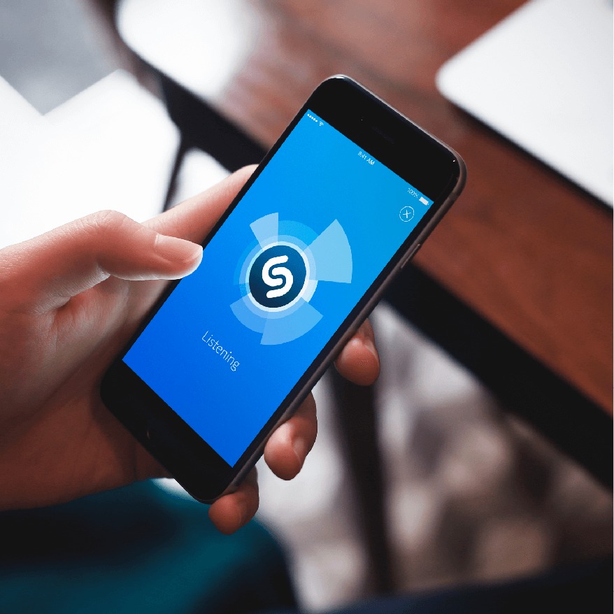 Будет ли Apple поддерживать версию Shazam для конкурирующей ОС Android, также пока не ясно.