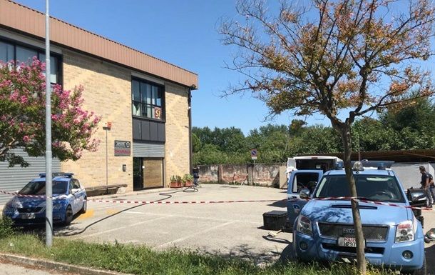В Италии произошел взрыв у отделения правой партии.