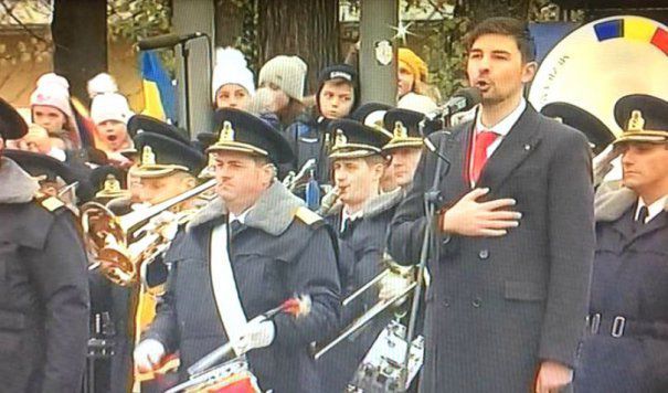 Cine este tenorul care a cântat imnul de Ziua Națională a României.