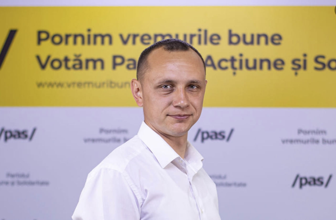 Новым депутатом от ПДС в парламенте стал Василе Порцевский.