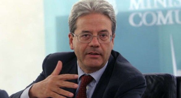 Ministrul de externe în exercițiu, Paolo Gentiloni, a fost mandatat duminică cu formarea noului guvern italian.