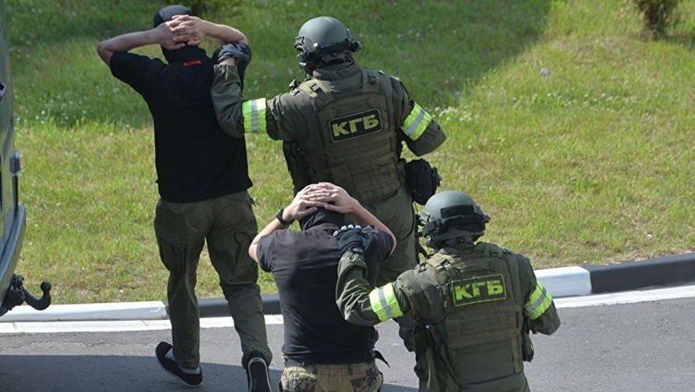 МИД РФ требует допустить консулов к задержанным в Белоруссии россиянам.