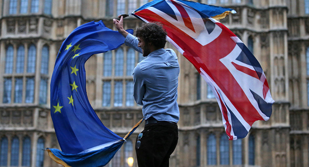 Петицию об отмене Brexit подписали 2,6 миллиона британцев.