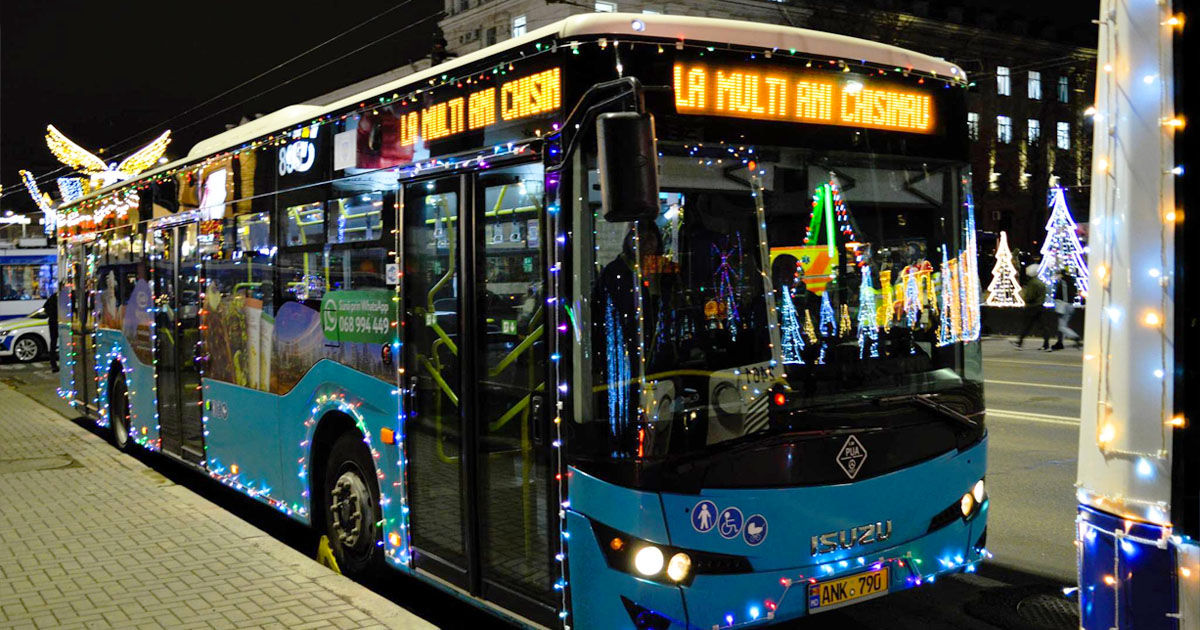 Atenție, călători: Orarul a două rute de autobuze din Capitală se modifică.
