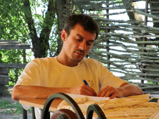 Andrei Panici iubea muntele, era bucuros că reuşise să ajungă pe unul dintre cele mai înalte vârfuri ale lumii - Kilimanjaro, şi plănuia următoarea expediţie: în Caucaz.