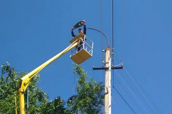 В Комрате установили новые LED-лампы уличного освещения.