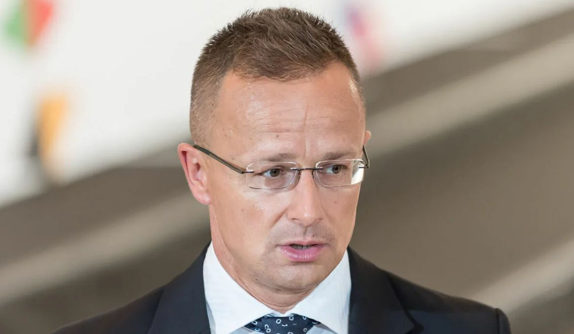 Сийярто: Поддержка мира нами не равна сохранению РФ занятых территорий.