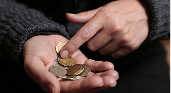 Tot mai mulți ruși se consideră săraci, reiese din statistica proaspătă a Școlii Superioare de Economie din Rusia (SSE), transmite RBC.
