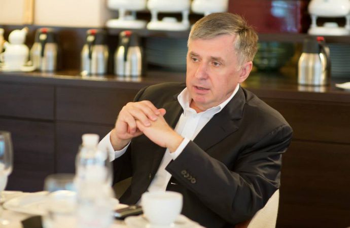Стурза очертил новые границы РМ - между Прутом и Днестром.