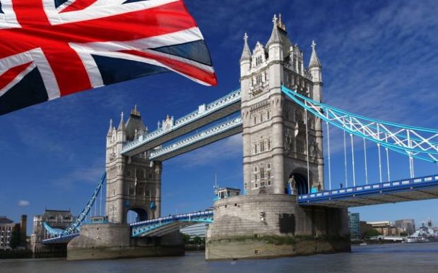 Majoritatea britanicilor ar vota să părăsească Uniunea Europeană. Foto: onlinereport.ro