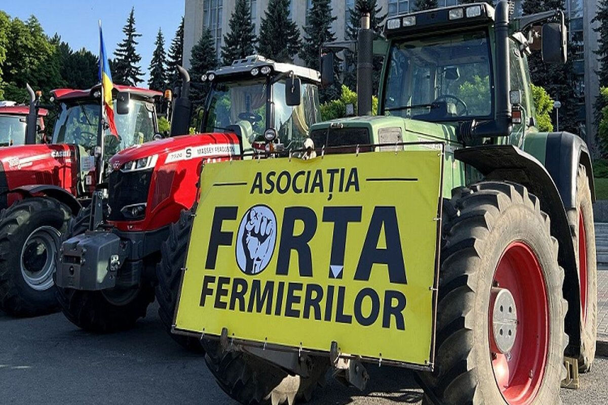 Аграрии требуют продлить лицензирование импорта зерна и грозят протестами.