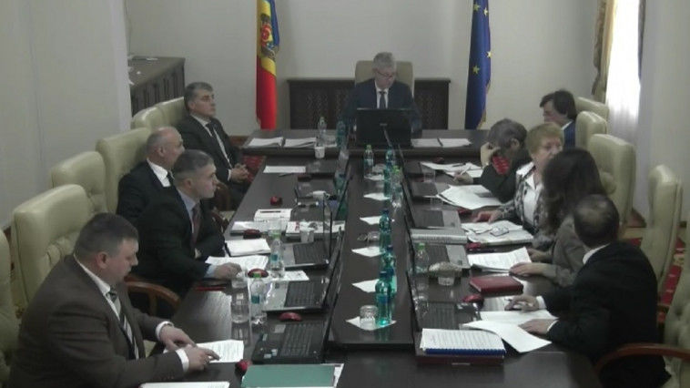 Cei 27 de candidați selectați de către CSM vor fi propuși președintelui Igor Dodon pentru numirea în funcție. Foto: bizlaw.md
