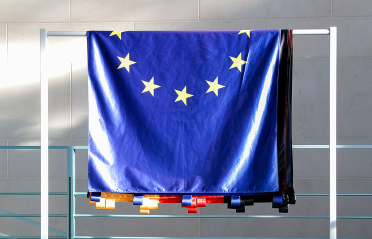 S&amp;P понизило рейтинг Евросоюза из-за Brexit.
