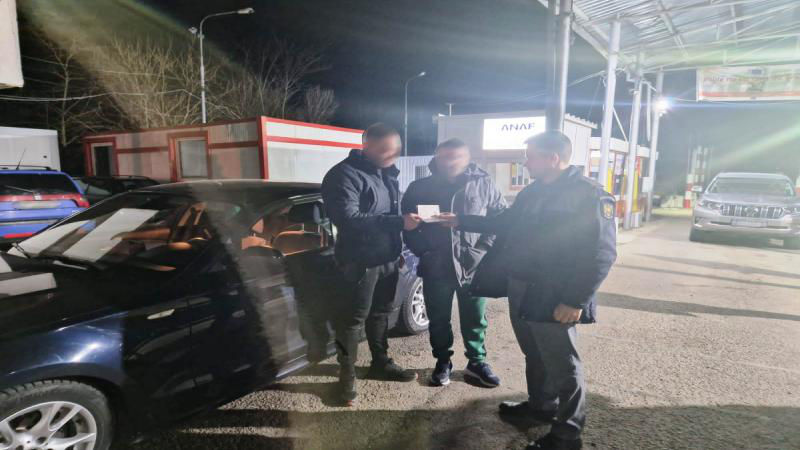 В Румынии поймали молдаванина, укравшего во Франции запчасти.