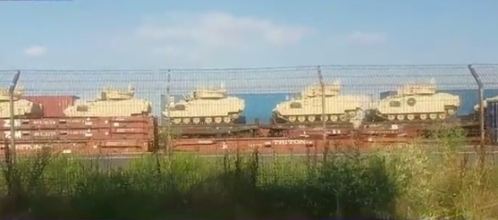 Танки были направлены в Румынию для участия в учениях НАТО, которые пройдут в августе.