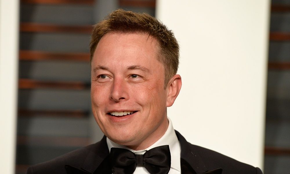 Илон Маск получит премию в размере $2 миллиардов от Tesla.