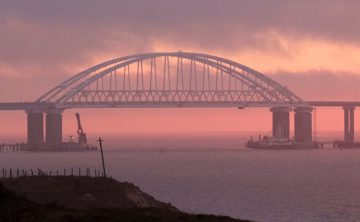 "Бухарестская девятка" заявила о геополитической роли Крымского моста.