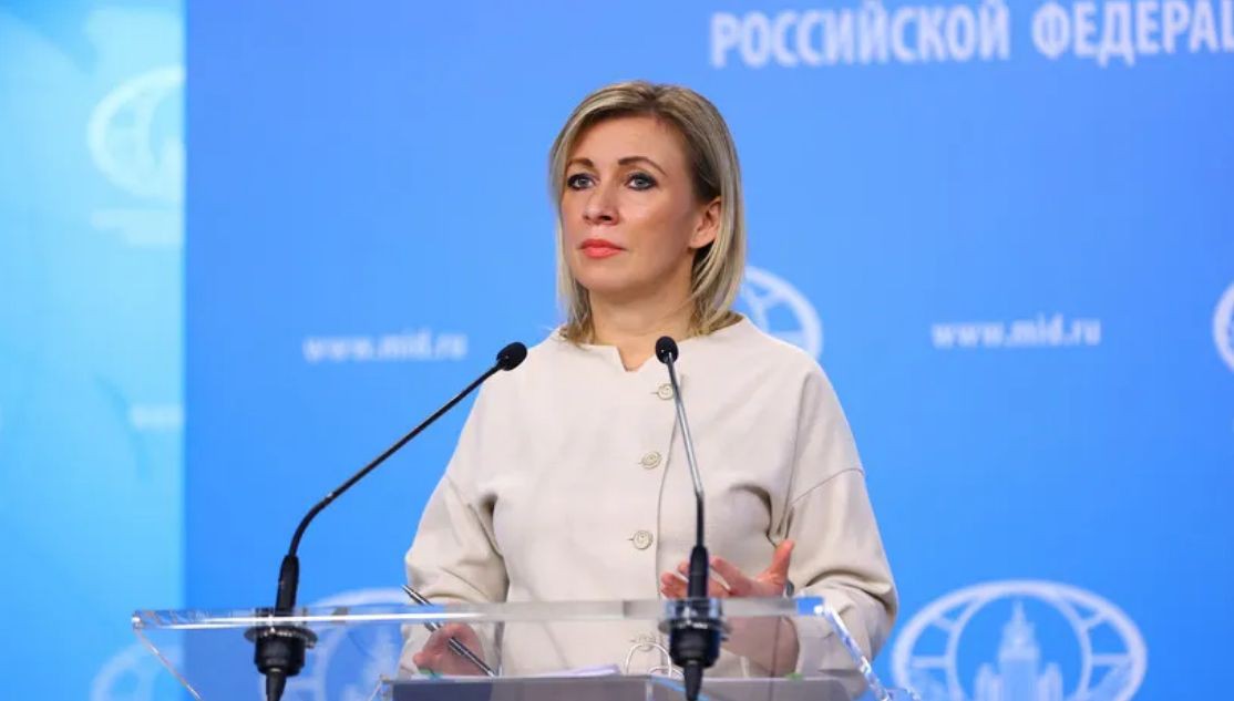 Захарова: Украинский посол завел хэштег «Россия должна быть уничтожена».