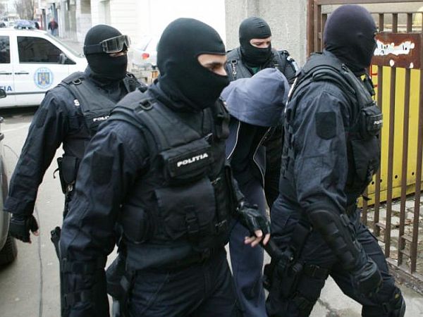Компании закупали у фермеров сельхозпродукцию без контрактов и чеков.