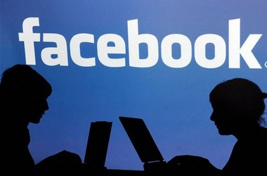 Пользователи Facebook смогут обмениваться реальными подарками.