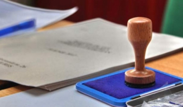 De asemenea, autorii studiului susțin că mai multe partide au început campania electoral înainte să fie înregistrate în calitate de concurenți electorali, de către Comisia Electorală Centrală.