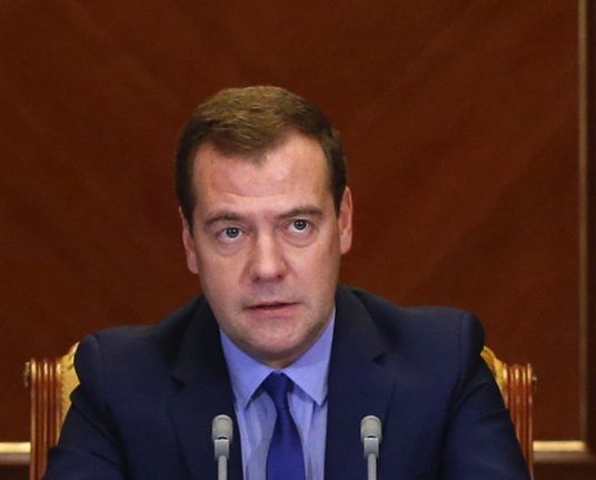 Rusia nu se teme de nici un fel de sancţiuni şi tentativele de a exercita presiuni asupra ţării sunt inutile, a declarat prim-ministrul Rusiei, Dmitri Medvedev.