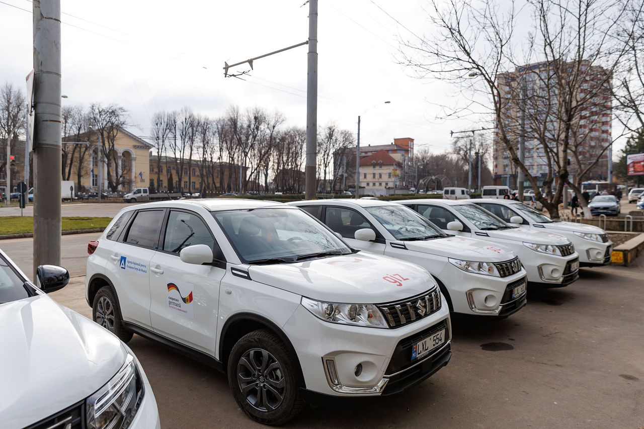 Внедорожники помогут Агентству занятости трудоустраивать больше безработных.