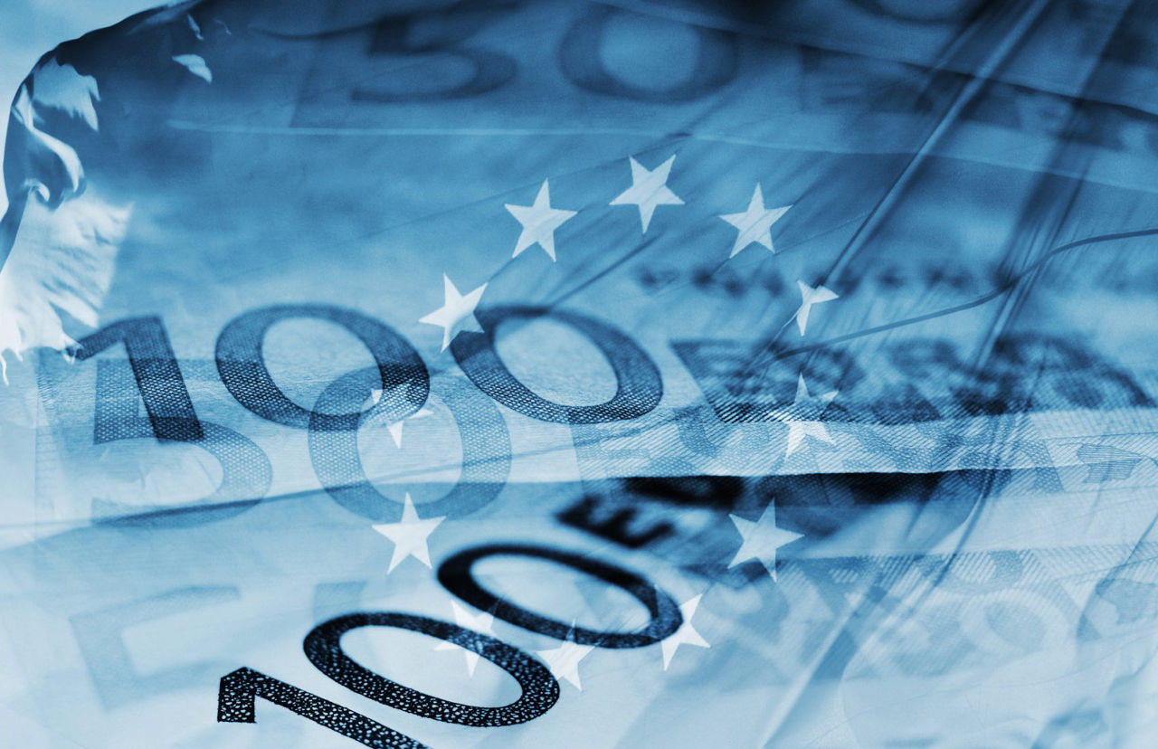 Украина позаимствовала у Италии €200 млн на зарплаты учителям.