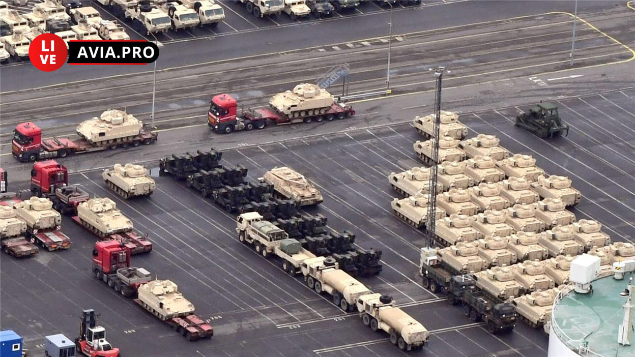 В немецком порту зафиксировали 440 единиц военной техники США.