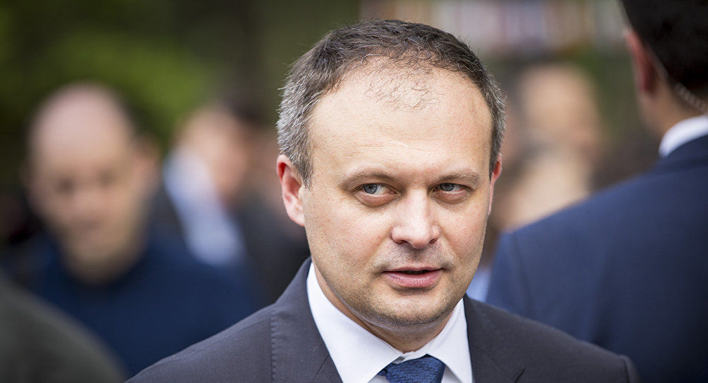 Candu trimite săgeți spre Rusia în Parlamentul României. Foto: newsmd.md