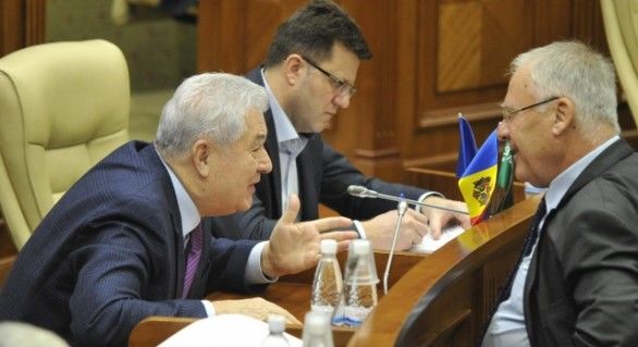 Președintele de onoare al Partidului Democrat, Dumitru Diacov, putea deveni în 2009 șef al statului. 