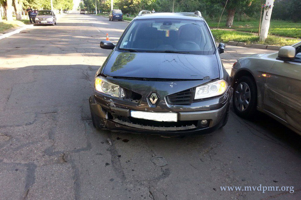 Проверку по данному факту проводят сотрудники отдела ГАИ УВД г. Бендеры.