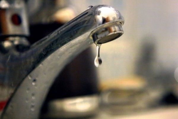 Deconectări de la apă pe mai multe adrese din capitală. Foto: protv.md