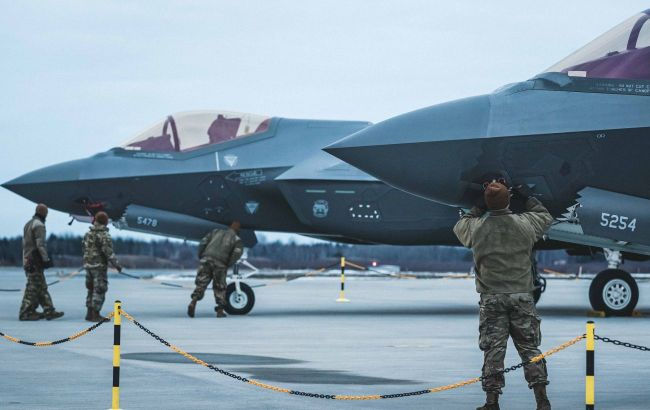 Пентагон: Только половина истребителей F-35 в США готова к выполнению боевых задач.