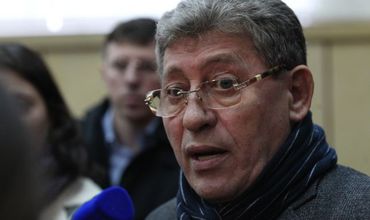 Михай Гимпу обвиняет действующего премьер-министра Влада Филата в том, что тот разрушает его партию. 
