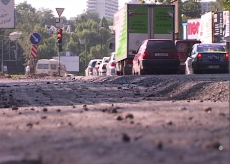 Precizăm că strada Muncești este ultima din cele 10 străzi care au fost reparate. Foto: m.protv.md