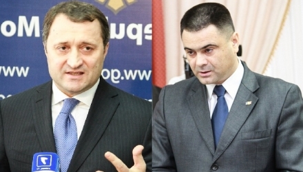Филат прокомментировал момент, где Михай Гимпу лезет с кулаками на исполняющего функцию министра-обороны, Виталия Маринуцэ.