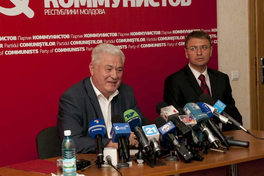 Propunerea de a-l felicita pe Voronin a venit de la fostul său coleg de partid, spicherul Marian Lupu.