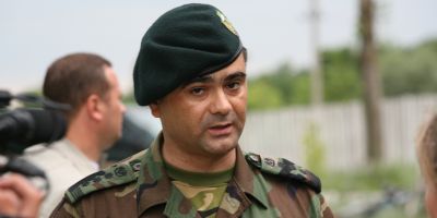  Ministrul Apărării, Vitalie Marinuța, l-a anunțat pe şeful statului că intenționează să-și prezinte demisia.